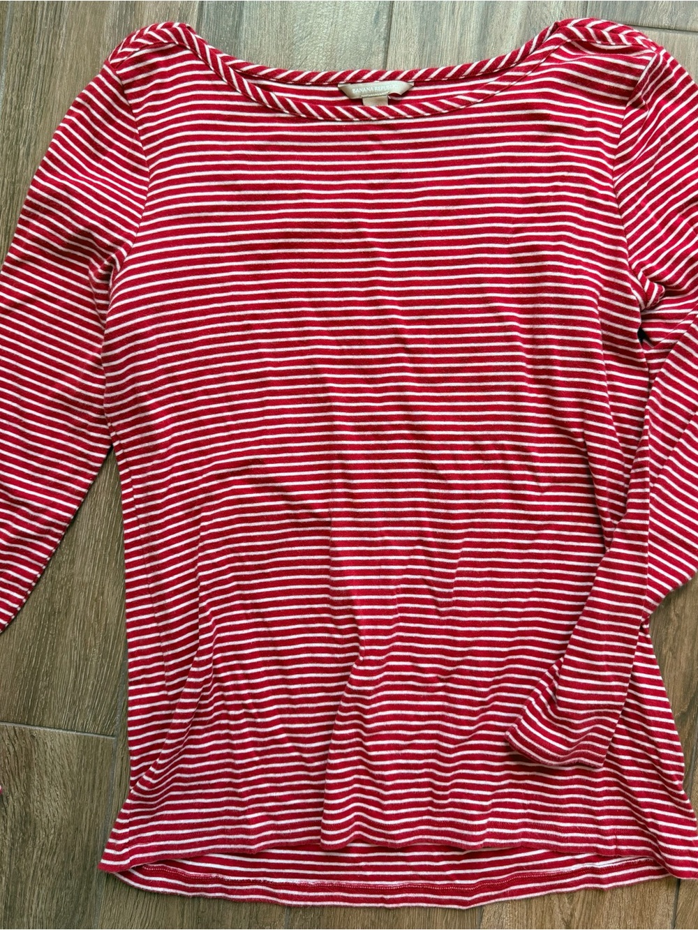 Banana Republic Red & White Striped Long-Sleeve Tee